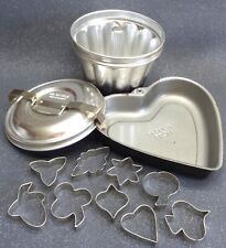 Set Dr. Oetker Wasserbad Backform Puddingform + Backform Herz + 9 Ausstechformen