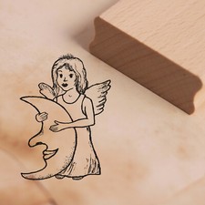 süßer Engel mit Mond