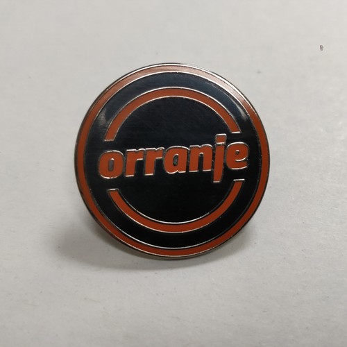 Orranje logo emaille pin - emaille,