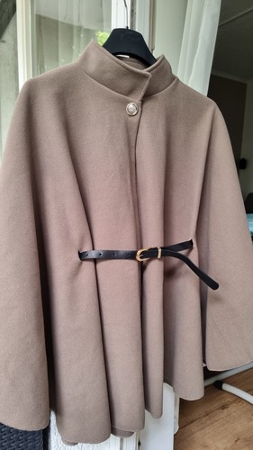 Elegantes poncho cape in - elegantes,