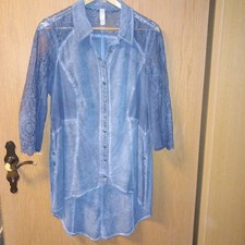Tredy Bluse mit Spitze und feinen Details Gr.42