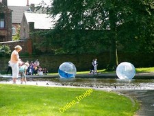 Foto 12x8 Zorbing Bälle im