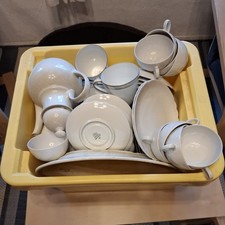 Poltergeschirr ohne Bruch für