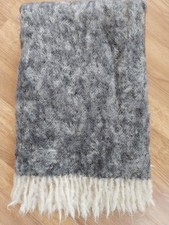 eagle plaid 100 % mohair Ca 130x80