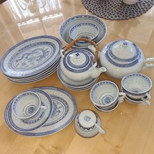 Teeservice 22 tlg. Weiß Blau Reiskornmuster Neuwertig 