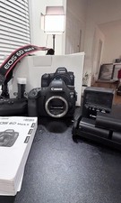 Canon 6D Mark II Camera Bundle