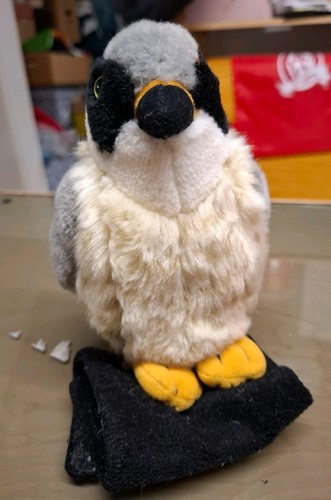 Stofftier greifvogel habicht - stofftier,