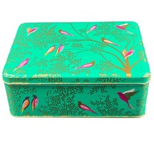 Vorratsdose exotische Vögel