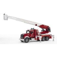 BRUDER® 02821 MACK Granite Feuerwehrleiterwagen mit Pumpe