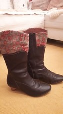 Think sehr schöne stiefel - think!,