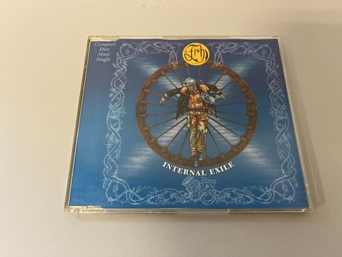 Fish internal exile - fish, maxi