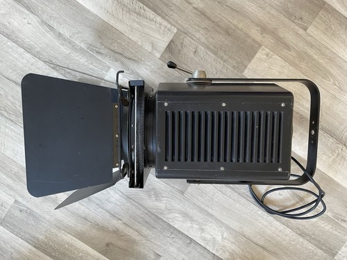 Ddr kino scheinwerfer - kino-scheinwerfer, led