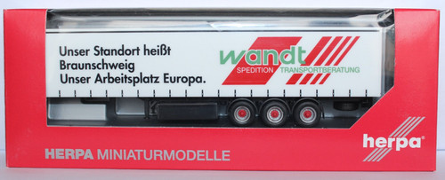 Gardinenplanenauflieger