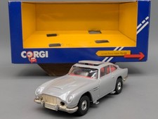 Modellautos 1:36 nicht 1:43 Corgi Aston Martin DB5 James Bond Funktionen mit OVP