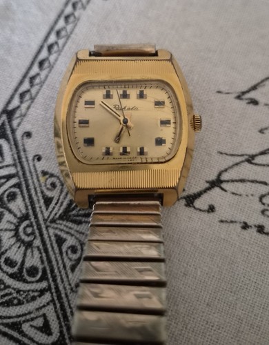 Rekata russische armbanduhr - =,