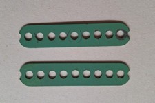 Märklin Metallbaukasten: 2 x Vermittlungsband 9 Loch, Spezialteil