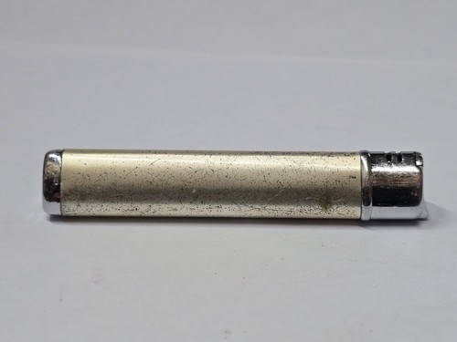 Vintage gasfeuerzeug metall - gasfeuerzeug,