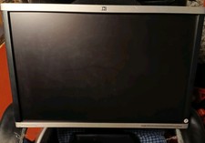 HP Compaq LA2205wg, 22" LCD Monitor, 5ms, schwarz mit Standfuß