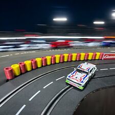 Reifenstapel rot/gelb mit