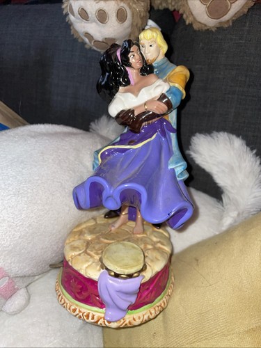 Disney enesco glöckner notre - disney,