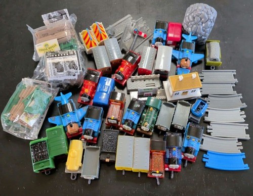 Tomy thomas capsule plarail - tomy,