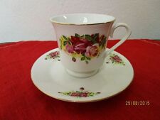 Porzellan Tasse + Untertasse - Bugor Classic Collection - Rosen Decor   /S52
