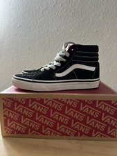 Vans Sk8-Hi Black/True White Sneakers, Gr. 33