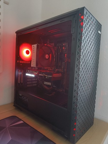 Gaiming mit 4060 - mit, amd