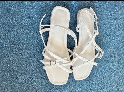 Sandalen