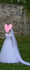 Hochzeitskleid, Schleier und