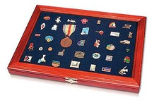 Vitrine für bis zu 100 PIN´S Anstecknadeln rotbraun 5866