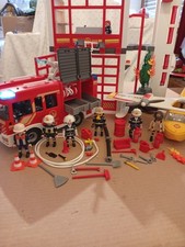Playmobil Feuerwehr Station mit Alarm Rüstwagen Licht&Sound Löschfahrzeug