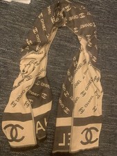 Eyecatcher Chanel CC  Schal