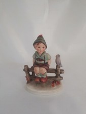 Hummel, Goebal, Junge auf Zaun