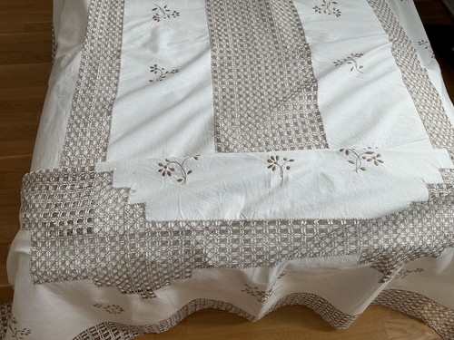 Wunderschöne tischdecke - wunderschöne.,