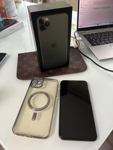 Apple iphone pro max - pro,