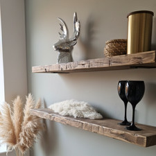 Antikes Wandregal aus