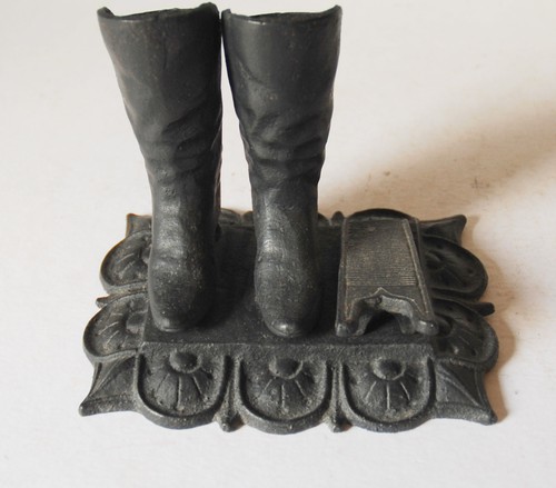 Stiefel und stiefelzieher als - und,