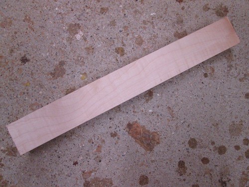Sehr schönes riegelahorn holz - schönes,