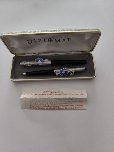 Vintage diplomat - vintage,