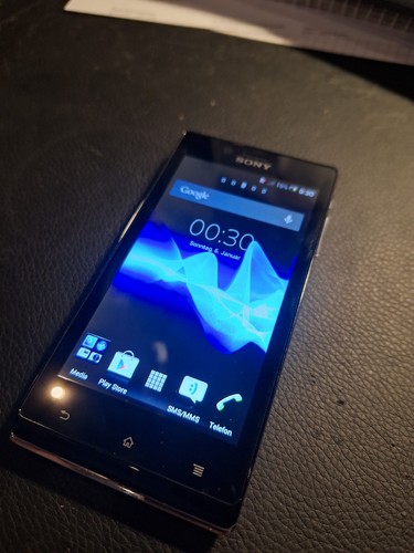 Sony xperia smarrphone - j,