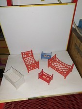 5 x Altes Baby-Bett-um