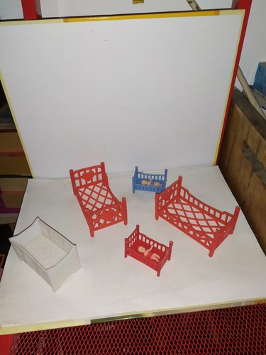 Altes baby bett - 5,
