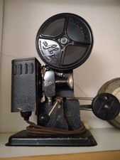 Noris Filmprojektor mit