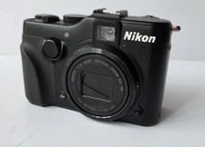 Camera Nikon Coolpix P7100 mit