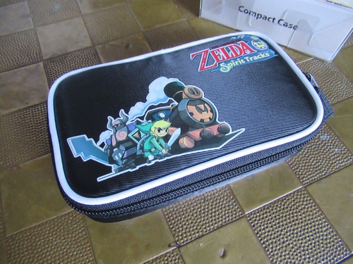 Hori nintendo compact case - compact,