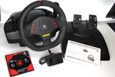 Logitech E-UH9 MOMO Racing