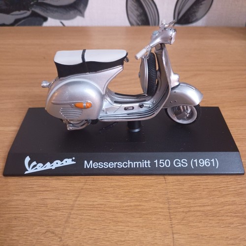 18th model vespa scooter 125 - vespa,