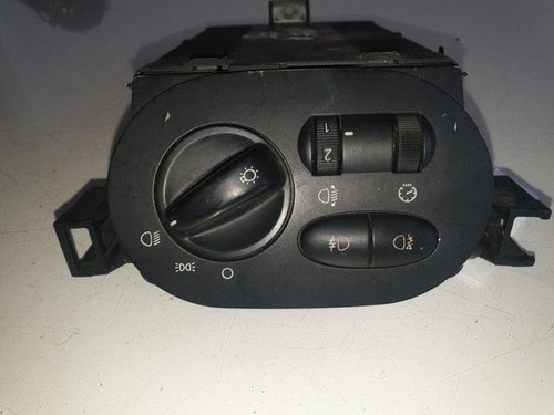 Rover 2005 light switch - 75,