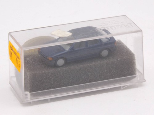Praliné 5717 ford escort - praliné, ghia